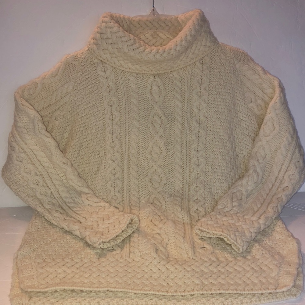 Carraig Donn Cozy 100% Merino Wool Cowl Neck Cable Knit Cream Sweater - Large